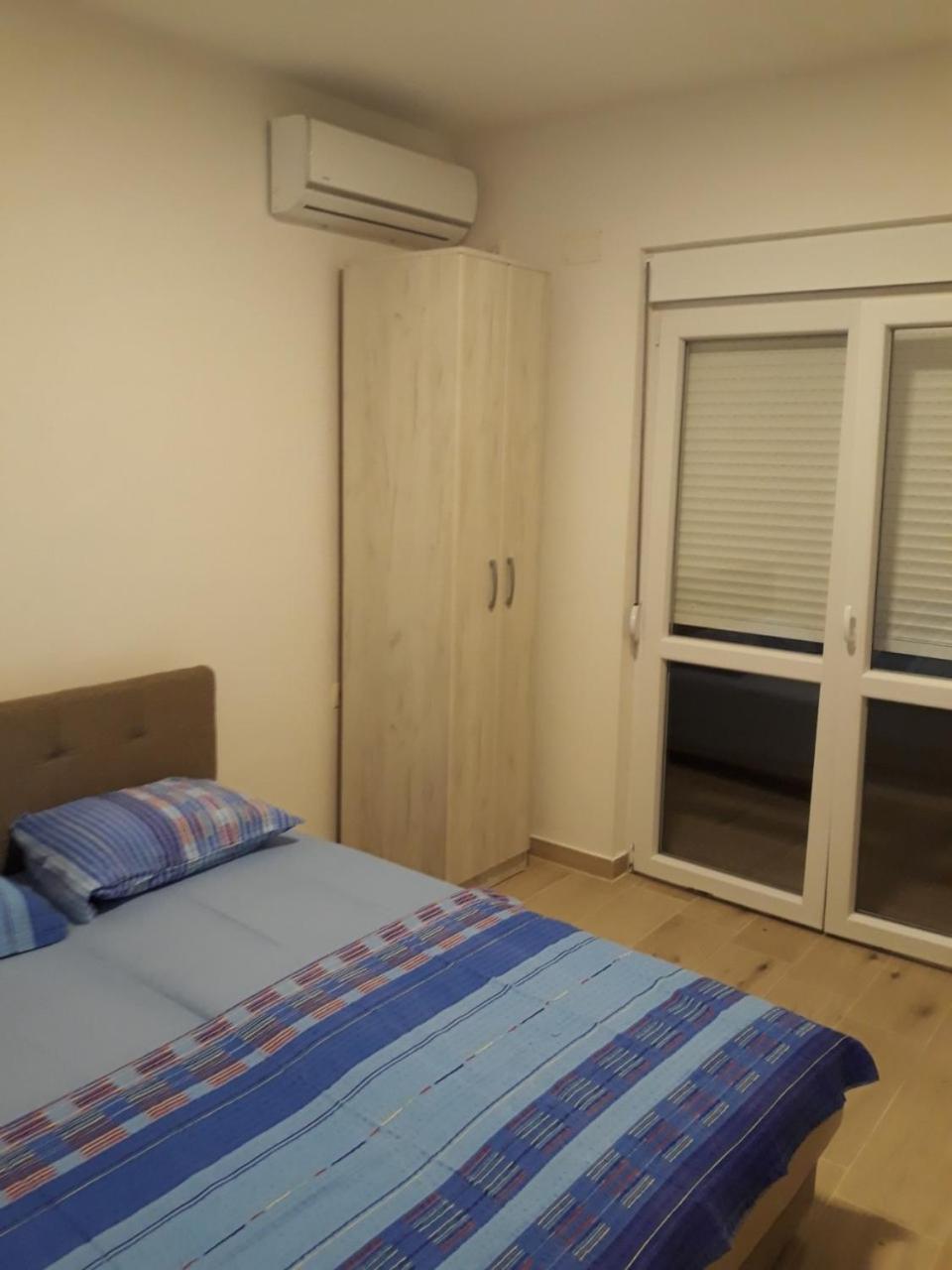 Apartmani Miljevci 수토모레 외부 사진